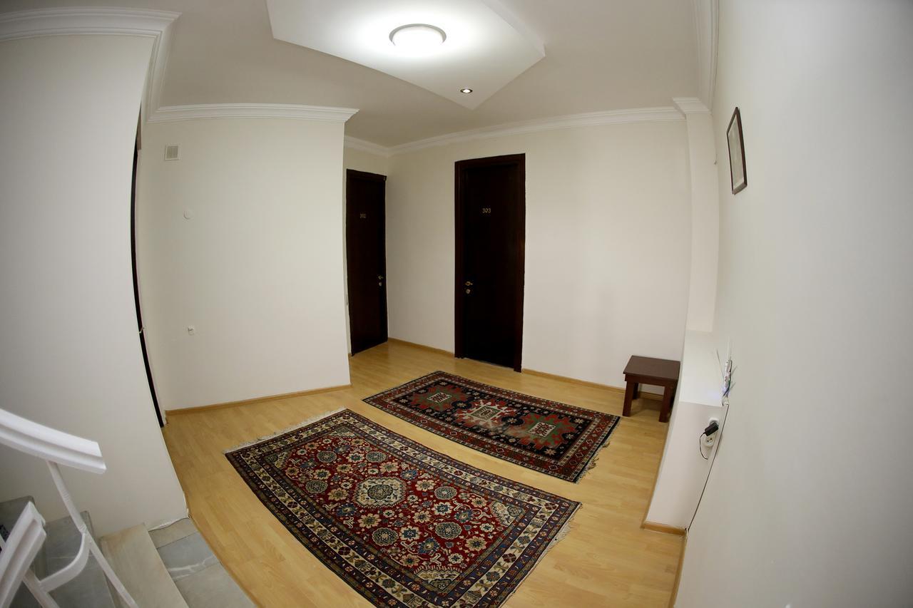 New Palace Shardeni Tiflis Exterior foto